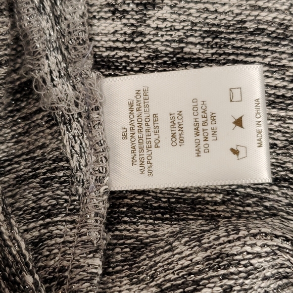 Anthropologie NWT Sparkly Grey Sweater Top with Black Lace Trim! ❤❤❤ - Picture 14 of 16